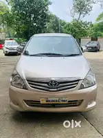 Toyota Innova 2004-2011 2.5 V Diesel 8-seater, 2011, Diesel