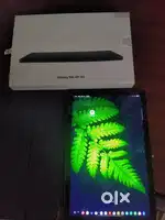 11 inch tablet with both DUAL BAND WIFI and 5G SIM