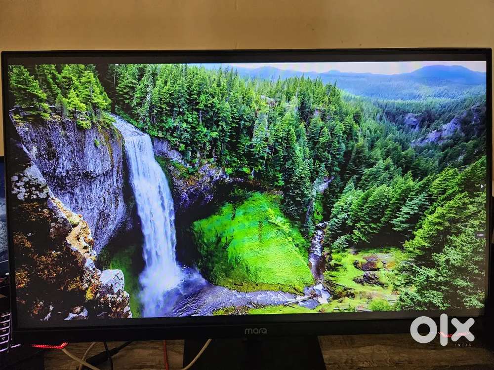 MARQ Gaming LED Monitor with box