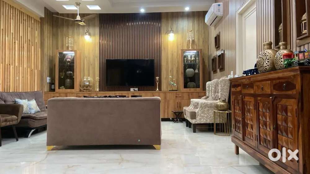 BEAUTIFULLY NEWLY BUILT-UP 10 MARLA DUPLEX KOTHI GMADA SEC 123