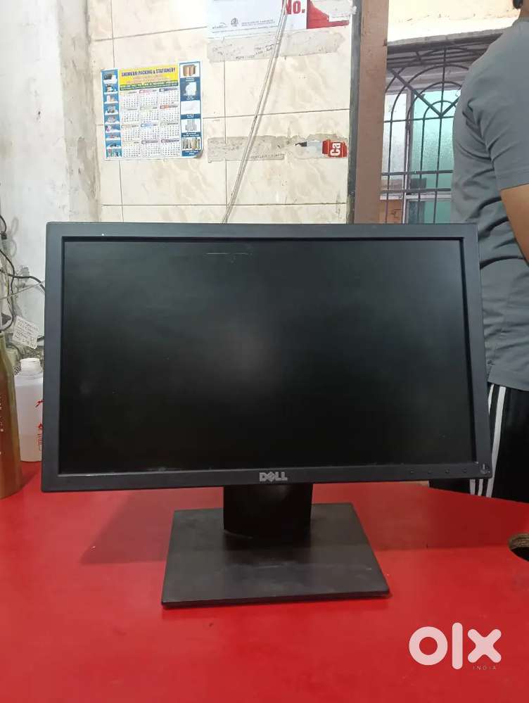 19 inch dell led monitor perfect working and new looking