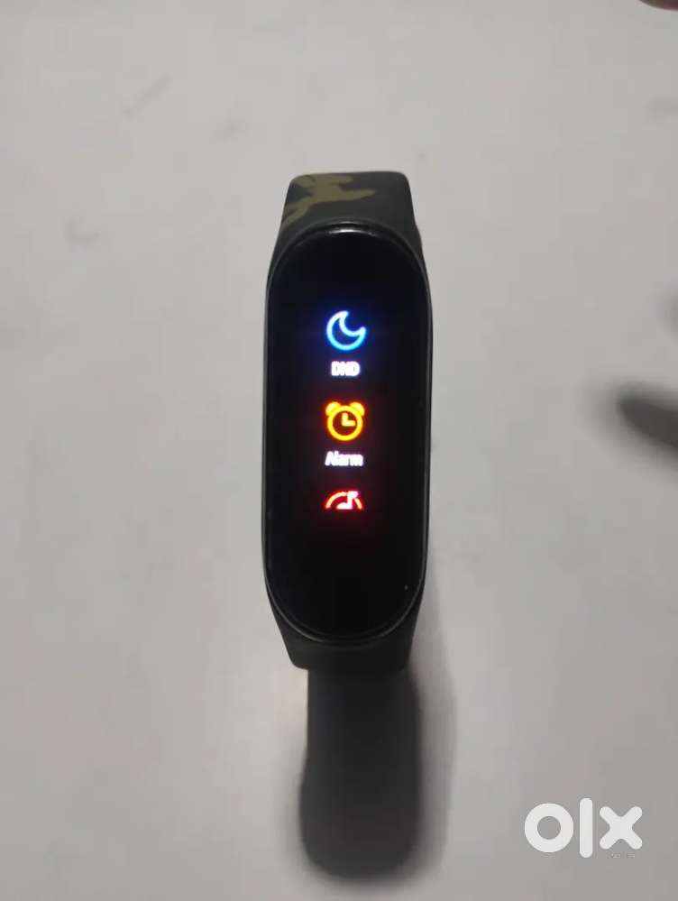 Mi band 4(Smart watch)