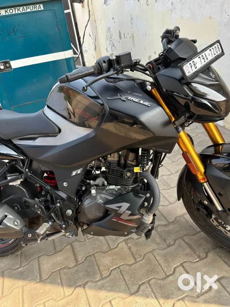 160r 4v petrol cash rc