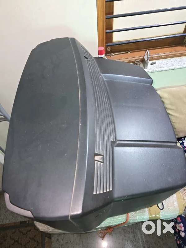 Akai CRT TV 1999 model