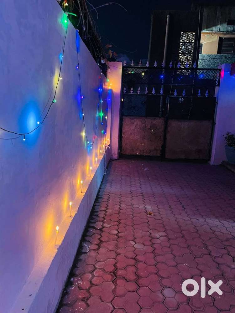 Spacious 12-Room Property for Lease Near Holi Gate