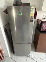 Double Door 231 lt Haeir Fridge