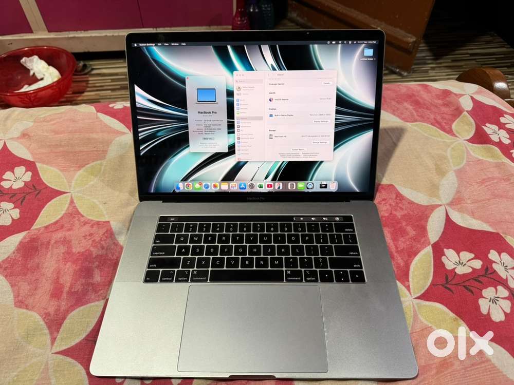 Macbook Pro Touchbar 15 inch