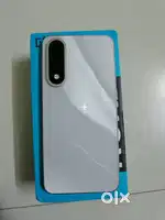 Selling Oneplus Nord 5 2 days old with 1yr extra warranty Marblecolour