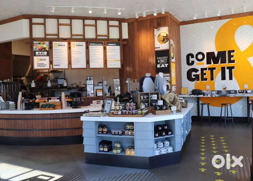 WANTED 
SALES ASSOCIATE  IN BRANDED RESTAURANT