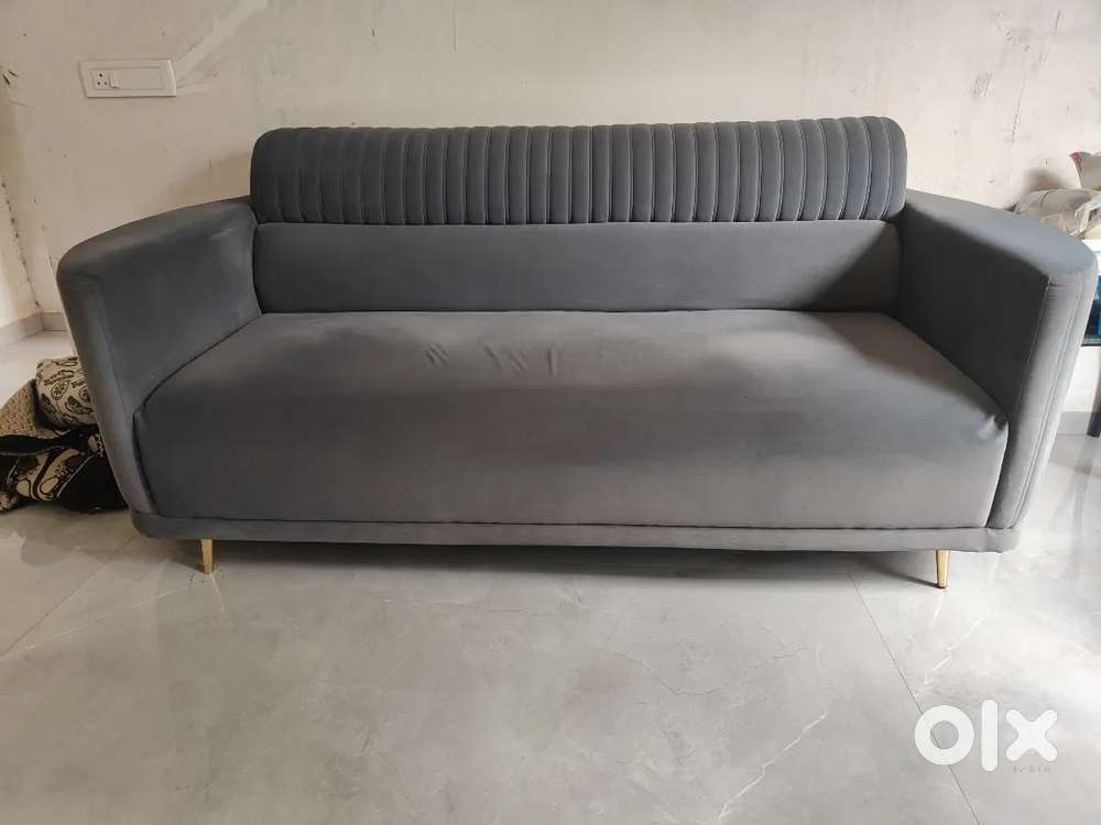 SOFA 3 SEATER (HARDLY 1 MONTH USED)