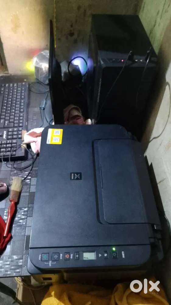 Canon G2010 Calour printer