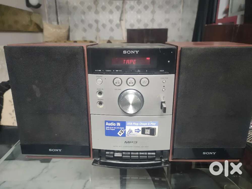 Sony  audio cassette player working condition cassette bluetooth radio