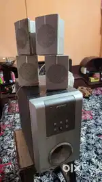 Home theatre speaker