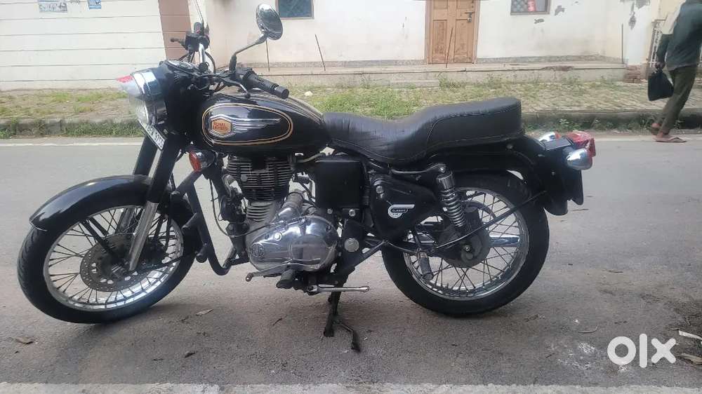 Royal enfield bullet