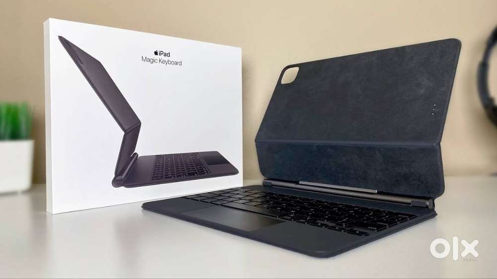 Apple Magic Keyboard for iPad Air 5 / Pro M1-M2 with Box for 13990