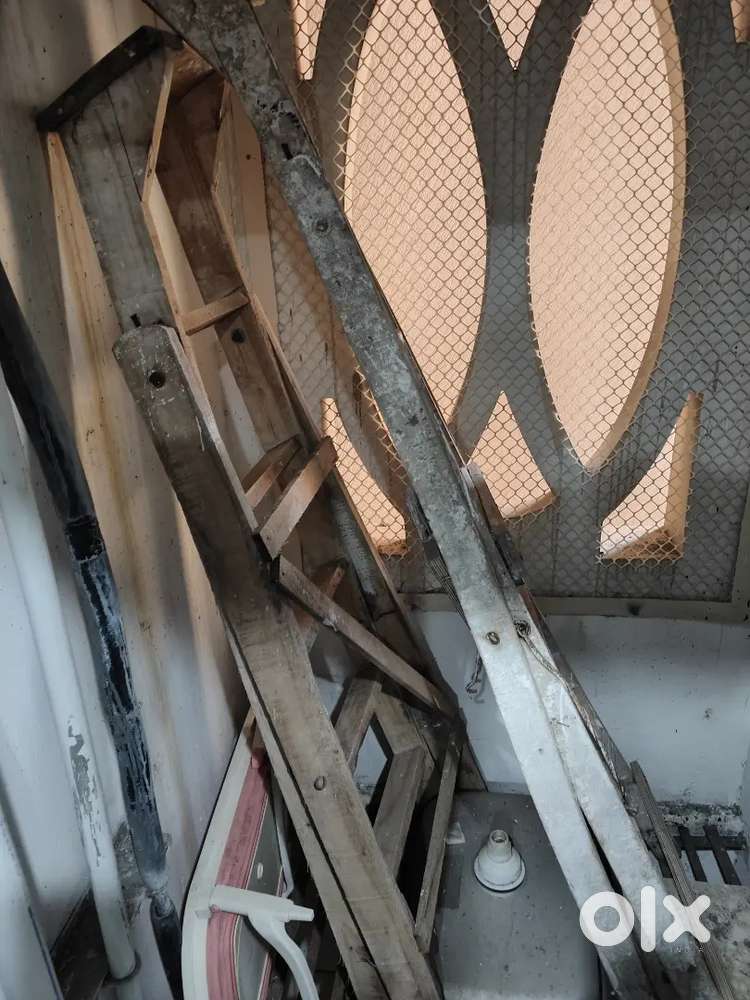 Wooden Ladder (Ghoda) for sale