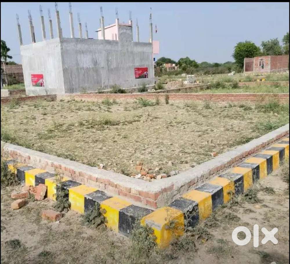 2000 sq ft corner plot near jaipuriya school paikramau  rate 1300sq ft