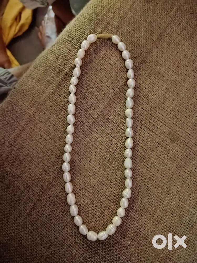 Natural pearls for sale