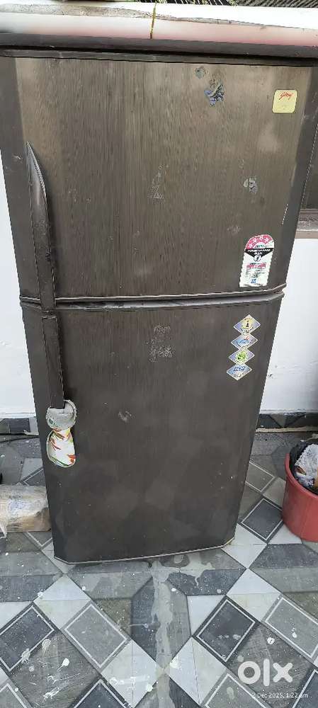 Godrej 280 litre fridge sale