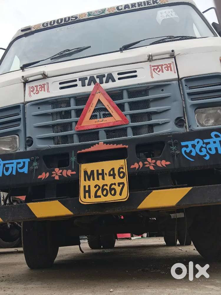 Tata LPT 4018