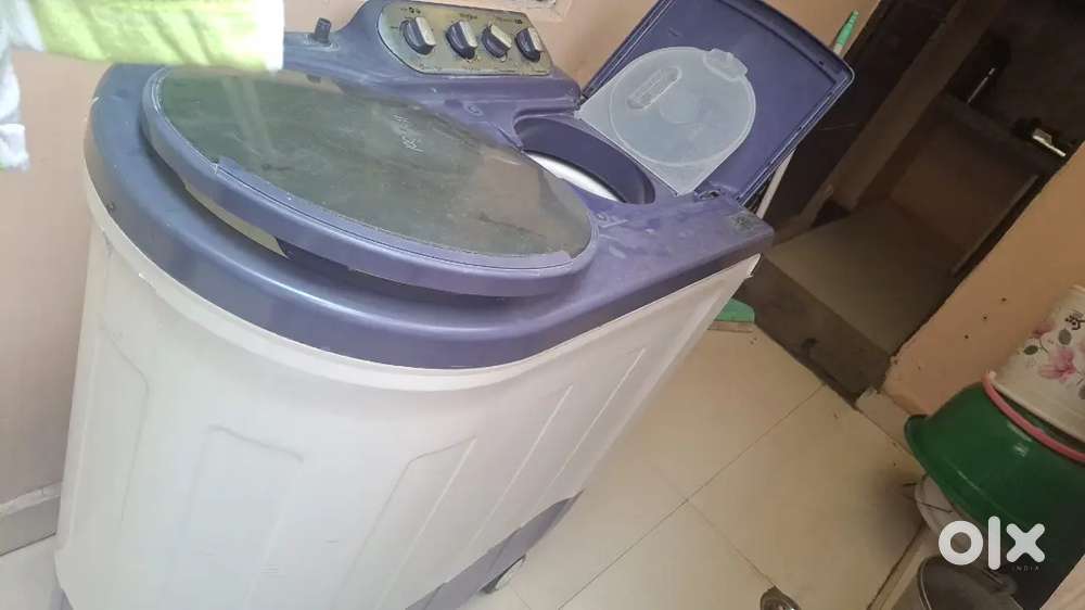 Very nice colour and big machine