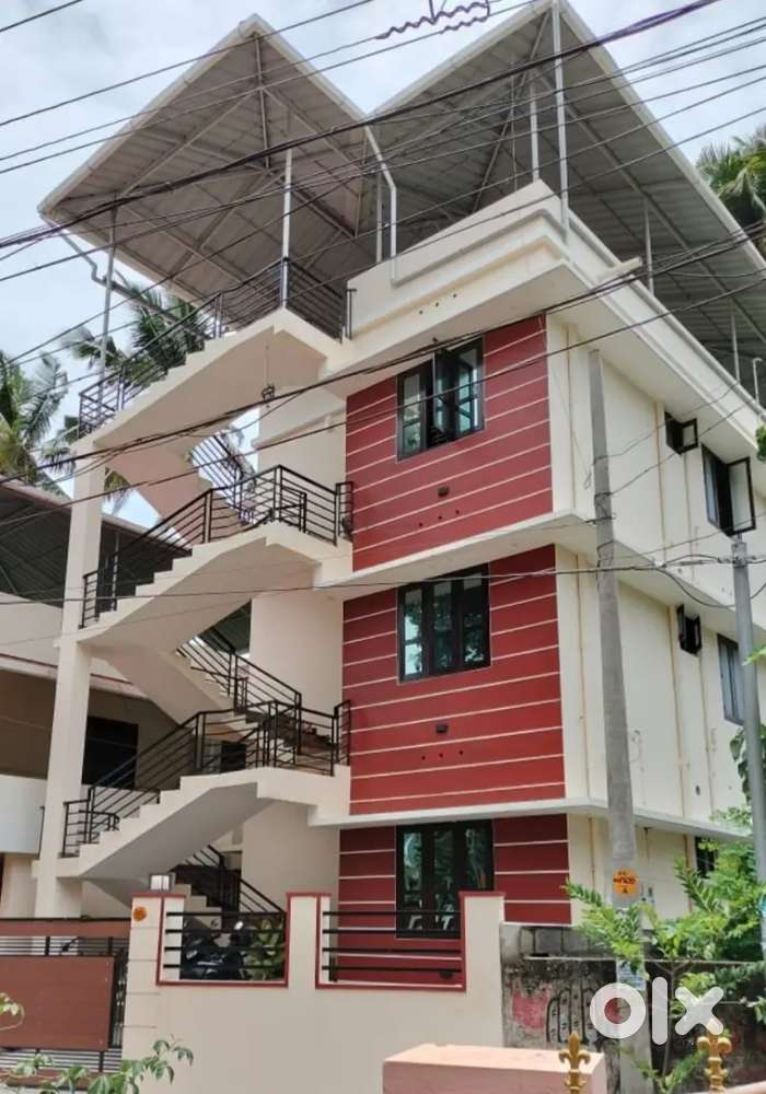 INFOSYS near kunnil hyper market.2 bhk house for rent.