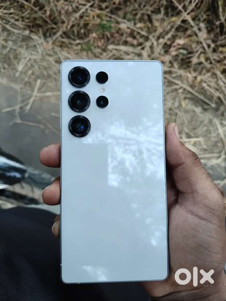 Samsung s25 ultra (12/256)