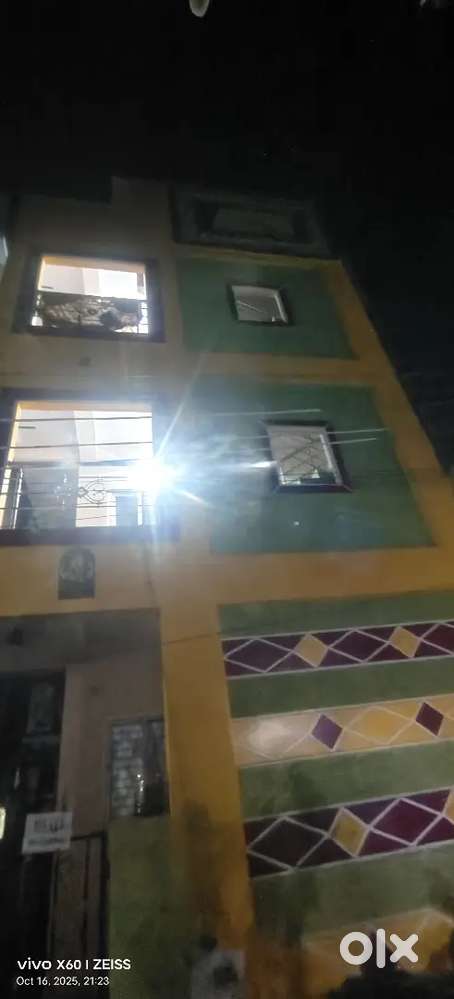 Olney leace Very near to city and school and college s
