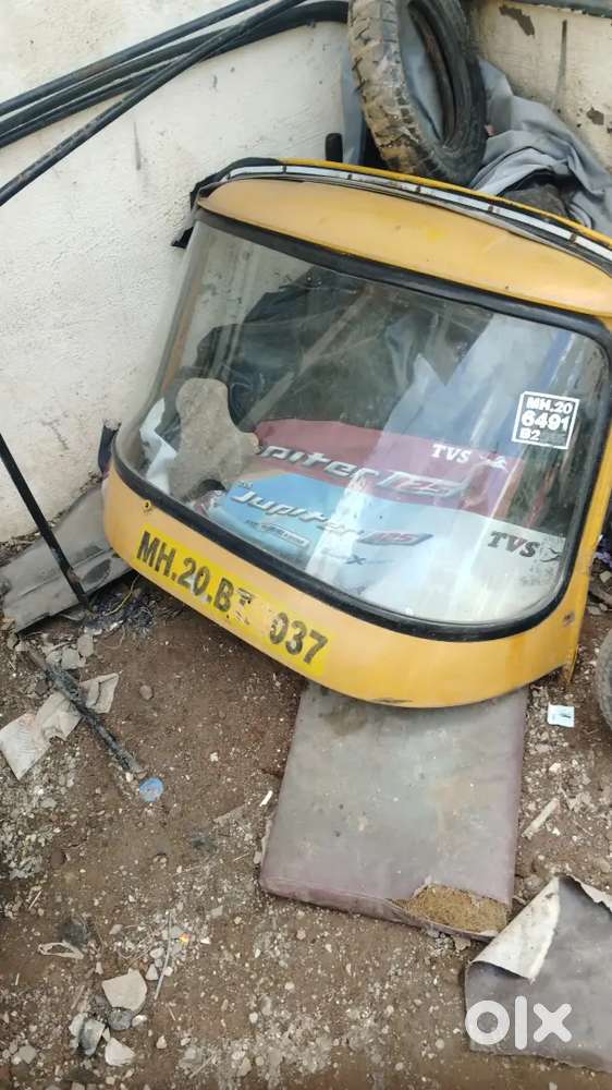 Scrp auto ka saman hai