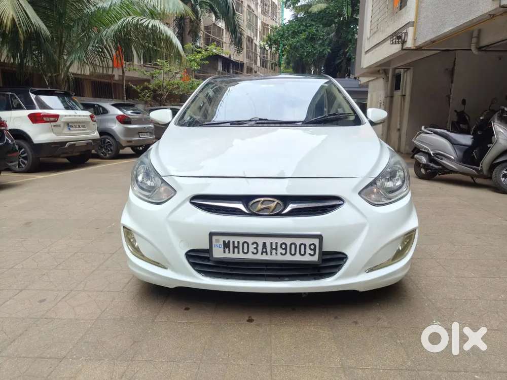 HYUNDAI VERNA CRDI  SX (0) AUTOMATIC PUSH BUTTON STAR