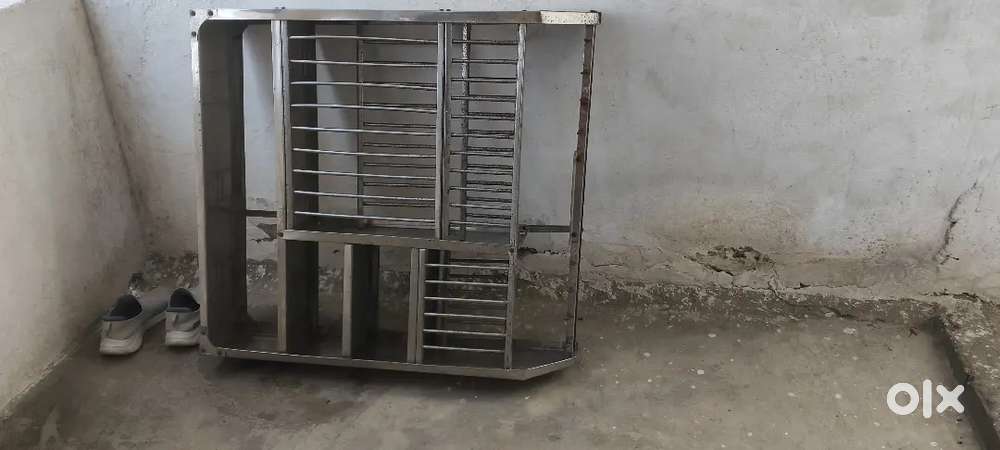 Steel rack good conditions