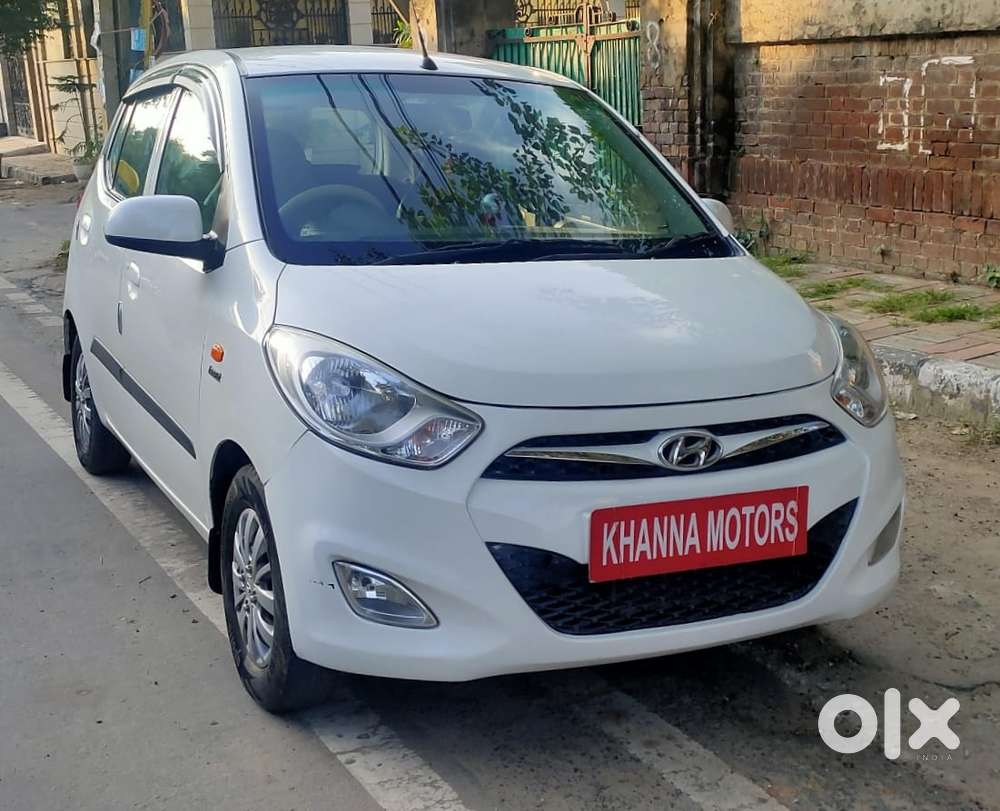 Hyundai i10 Sportz, 2015, CNG & Hybrids