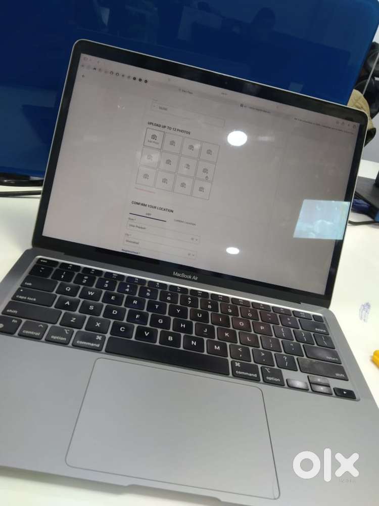 mackboo air m1 1.5 year old condition good