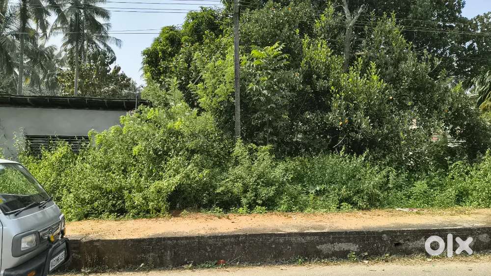 7000 sft land available for rent