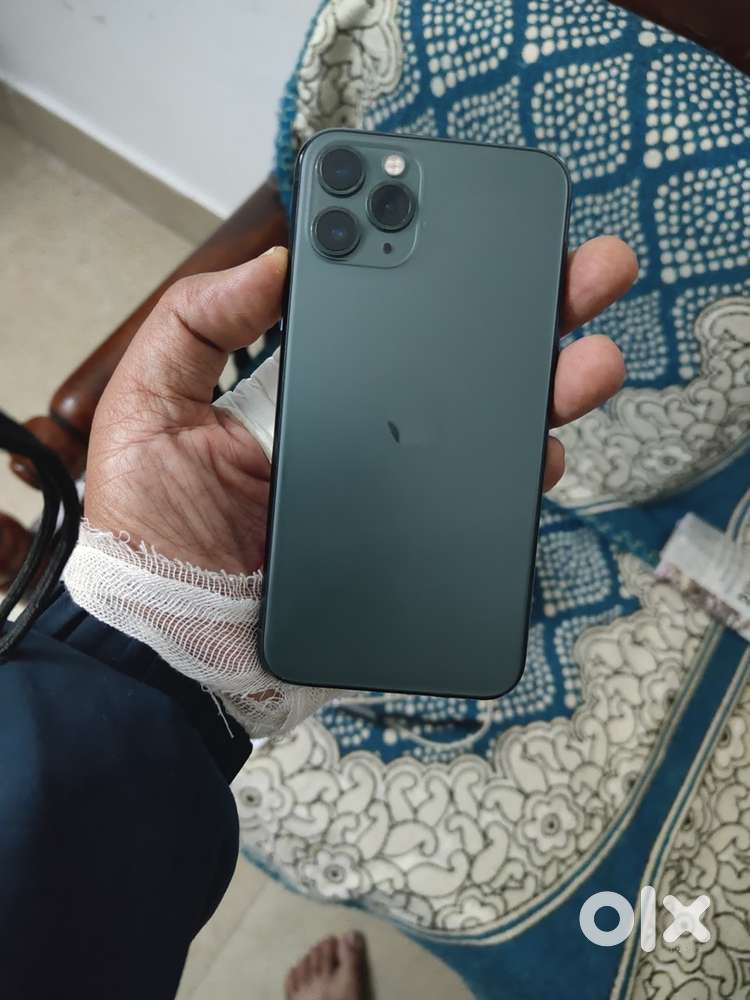 11 Pro 256 GB Olive Green