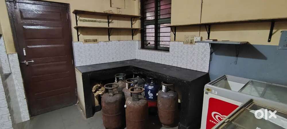 Restaurant with 50+ Sitting