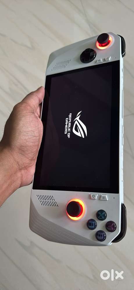 ROG Ally Handheld PC Gaming Console with original Case