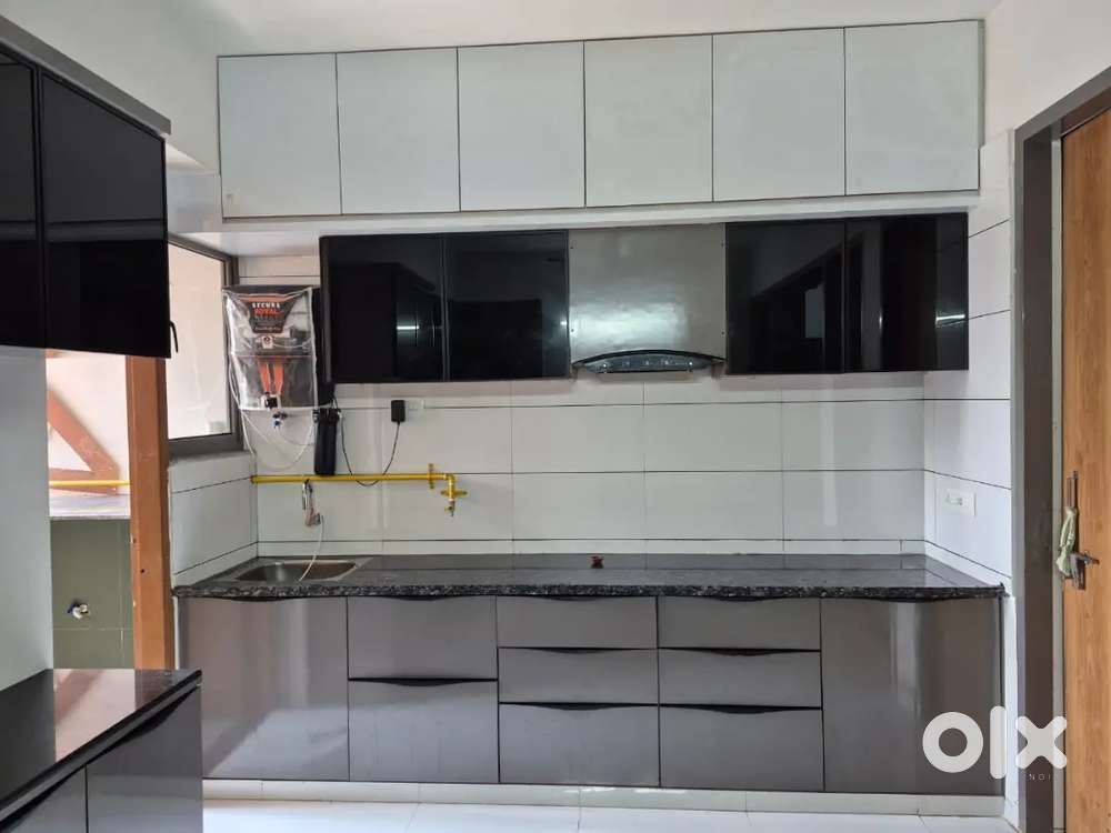 3BHK FULLY  FURNISHED