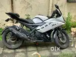 Yamaha R15v2 good condition