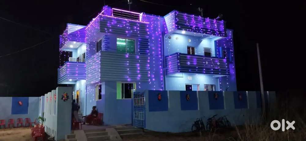 House with 2 floors _ready to move