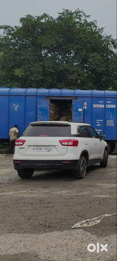 Maruti Suzuki Vitara Brezza 2016 Diesel Well Maintained.