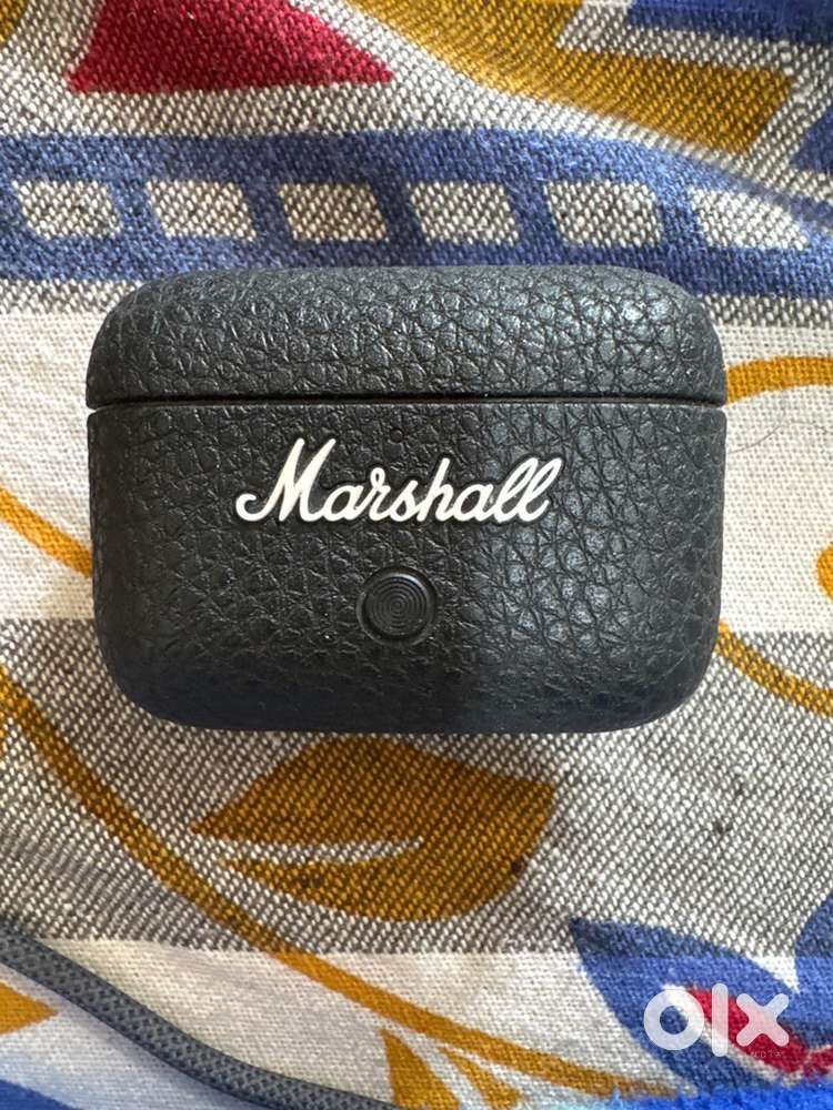 Marshall earbuds brand new