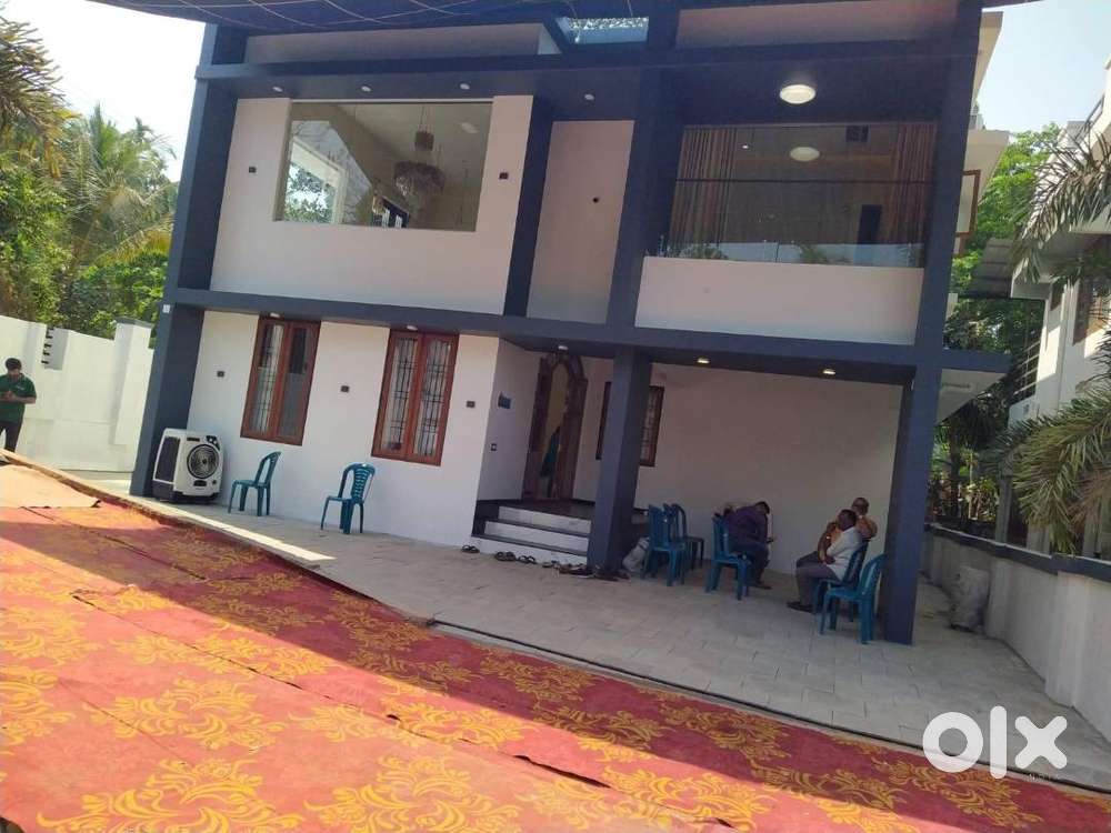 P-00090 : Luxury Villa for sale in Varam, Kannur
