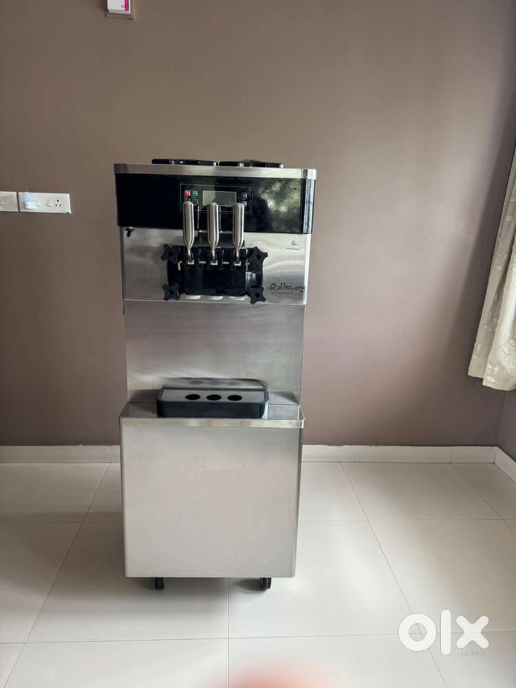 Double Compressor  Triple Nozzle  Two Tank Softy Machine