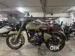 Classic 350 Signals edition BS 4