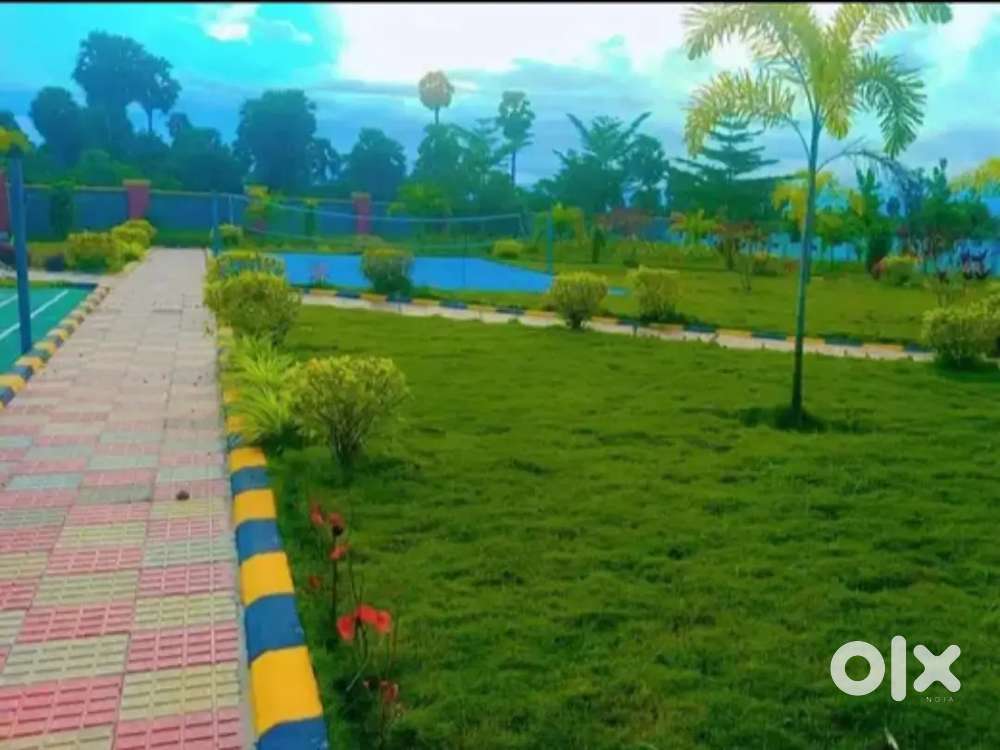 GATED COMMUNITY PLOT FOR SALE