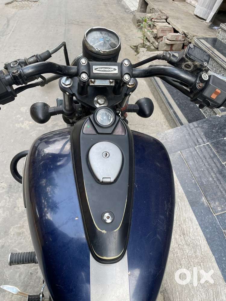 Bajaj Avenger 150