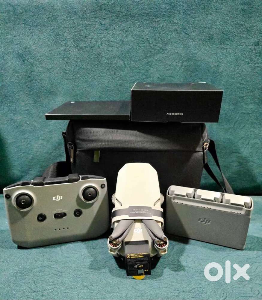 DJI Mini 2 Fly More Combo + Premium Hard Case  Excellent Condition