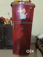 Whirlpool 250 Elite Refrigerator - Good working Condition