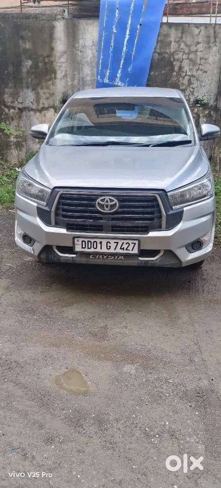 Toyota Innova Crysta 2019 Diesel 93000 Km Driven